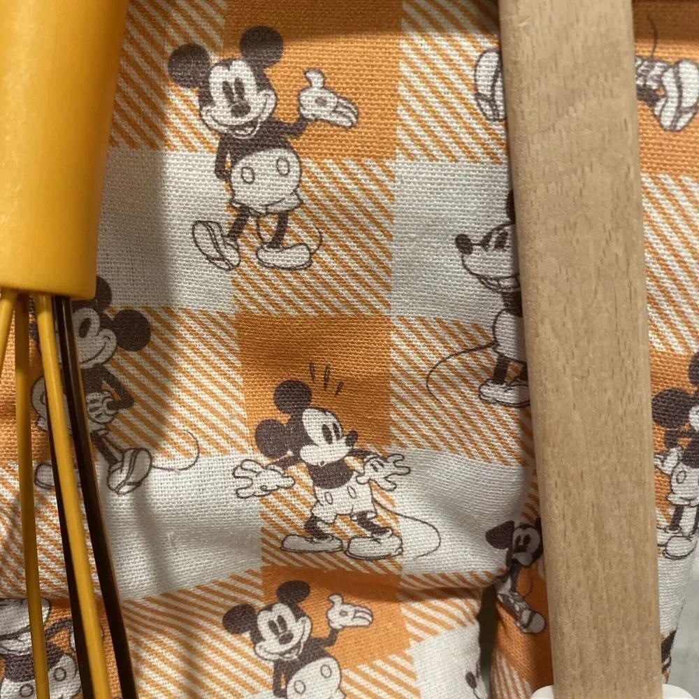 Disney Mickey Mouse FALL Kitchen Set‎ Oven Mitt, Spatula & Whisk 3 Piece Set
